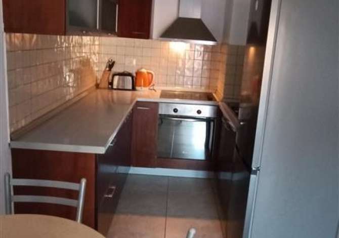 Shtepi me qera Apartament ne Tirane, 1+1, Mobilimi E mobiluar, Pagesa 500  Euro.