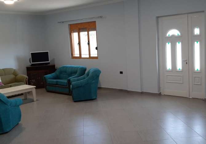 Casa in affitto 7+1 a Tirana - 3,500 Euro
