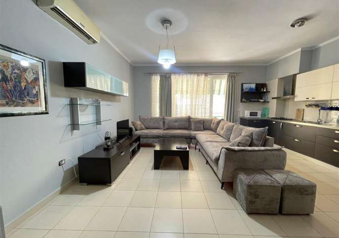Shtepi me qera 2+1 ne Tirane - 600 Euro