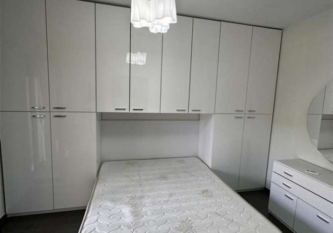 Shtepi me qera Apartament ne Tirane, 1+1, Mobilimi E mobiluar, Pagesa 600  Euro.