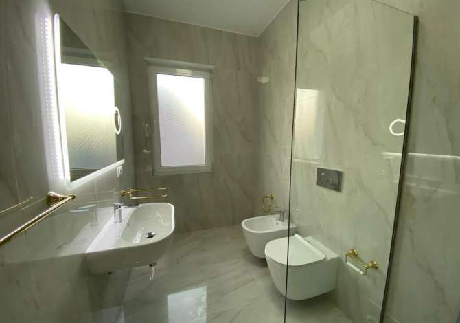 Shtepi me qera Apartament ne Tirane, 1+1, Mobilimi E mobiluar, Pagesa 1,000  Euro.