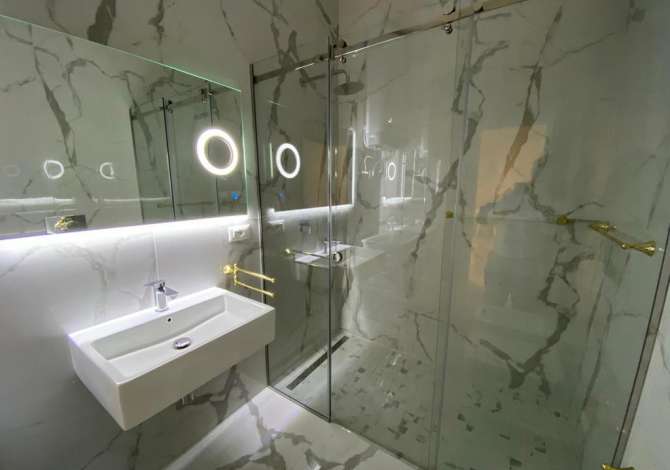 Shtepi me qera Apartament ne Tirane, 1+1, Mobilimi E mobiluar, Pagesa 1,000  Euro.