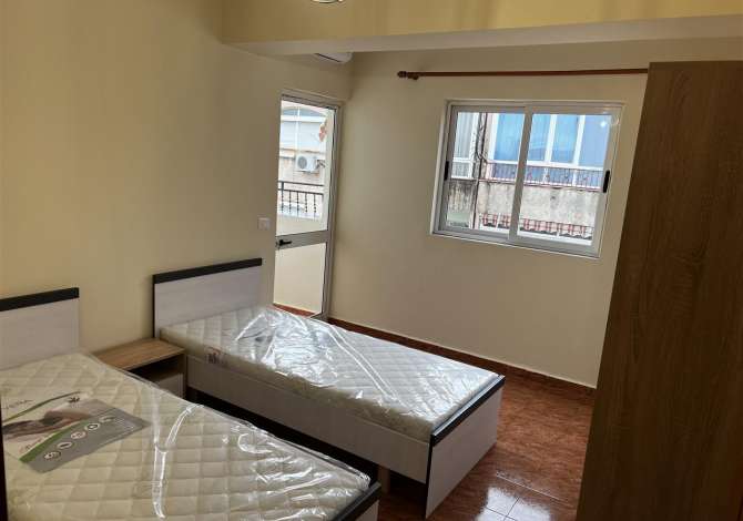 Shtepi me qera 2+1 ne Tirane - 450 Euro