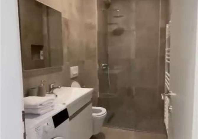 Shtepi me qera Apartament ne Tirane, 1+1, Mobilimi E mobiluar, Pagesa 500  Euro.