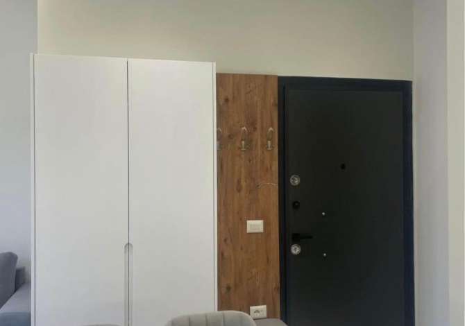 Shtepi me qera 1+1 ne Tirane - 400 Euro