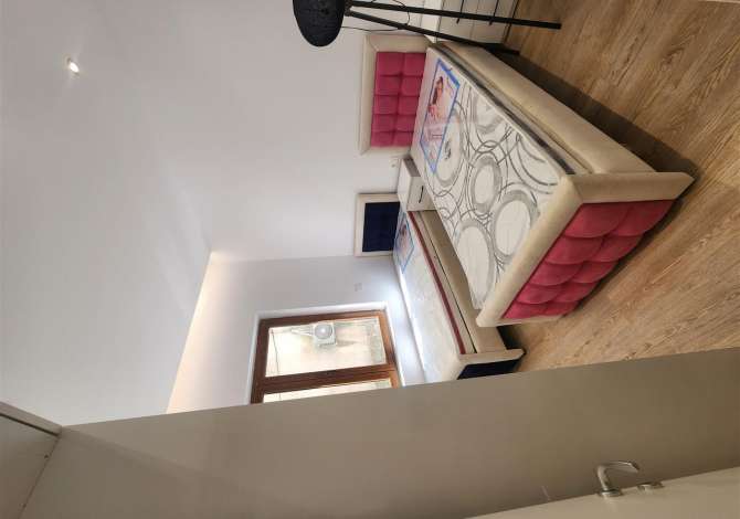 Shtepi me qera 2+1 ne Tirane - 450 Euro