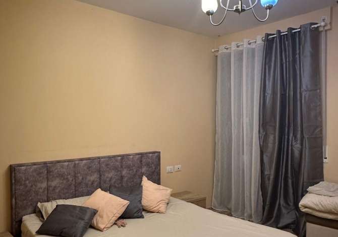 Shtepi me qera 2+1 ne Tirane - 700 Euro