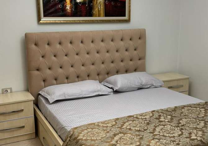 Shtepi me qera Apartament ne Tirane, 2+1, Mobilimi E mobiluar, Pagesa 600  Euro.