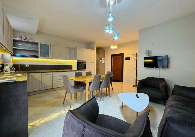 Shtepi ne shitje 2+1 ne Vlore - 185,000 Euro