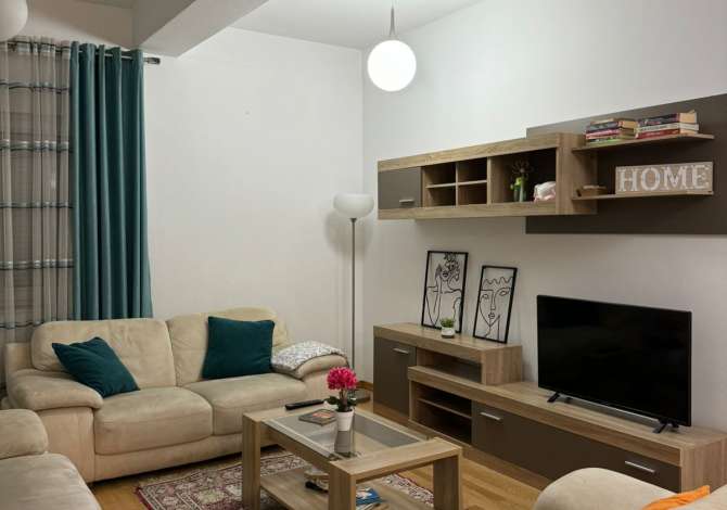 Shtepi me qera 3+1 ne Tirane - 1,200 Euro