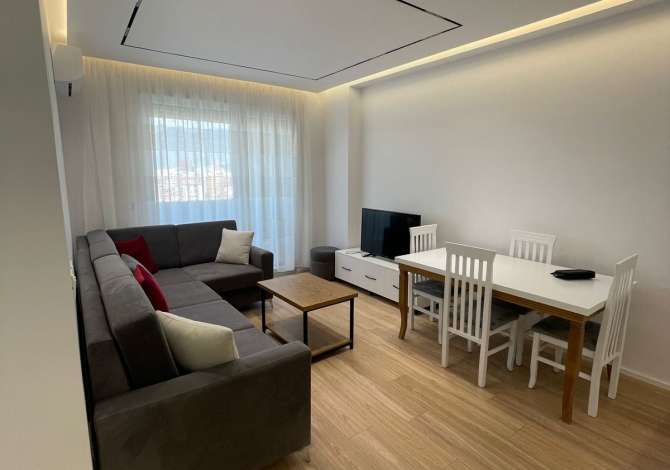 Shtepi me qera 2+1 ne Tirane - 650 Euro