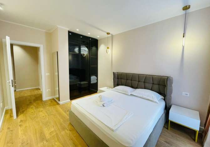 Shtepi me qera Apartament ne Tirane, 1+1, Mobilimi E mobiluar, Pagesa 1,100  Euro.