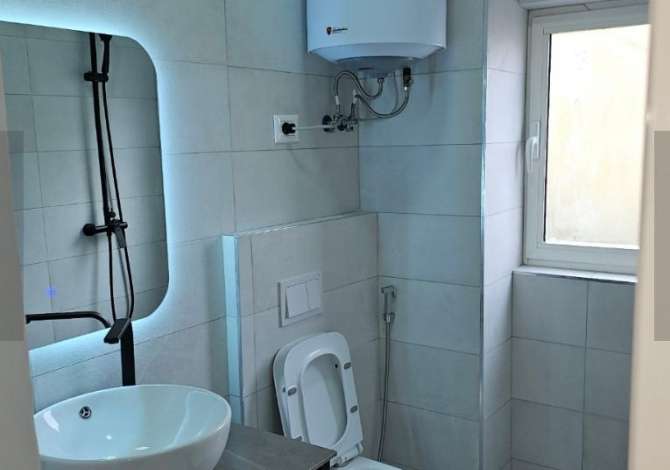 Shtepi me qera Apartament ne Tirane, 1+1, Mobilimi E mobiluar, Pagesa 500  Euro.