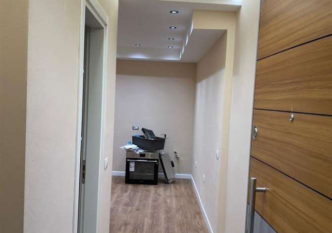 Shtepi me qera Apartament ne Tirane, 1+1, Mobilimi E mobiluar, Pagesa 1,000  Euro.