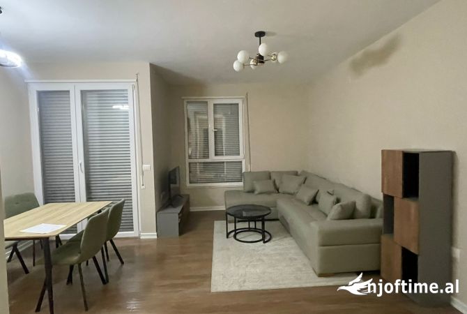 Shtepi me qera 2+1 ne Tirane - 600 Euro