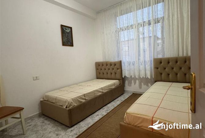 Shtepi me qera 2+1 ne Tirane - 500 Euro