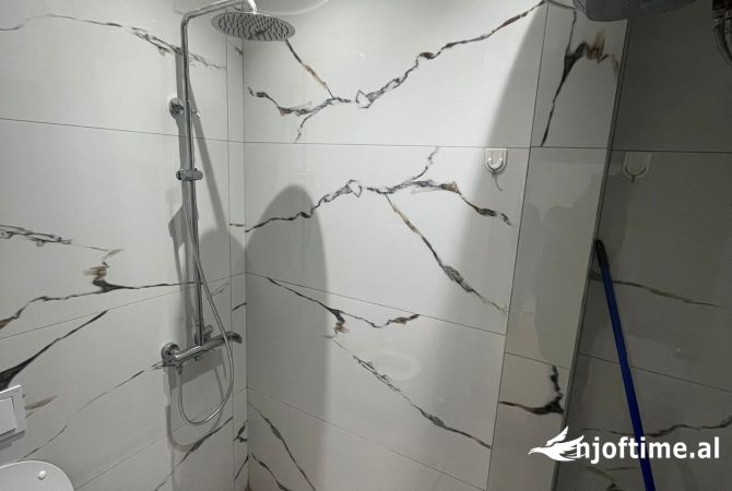 Shtepi me qera Apartament ne Tirane, 1+1, Mobilimi E mobiluar, Pagesa 700  Euro.