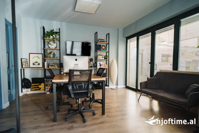 Jepet  me qera ambient per zyre Stadiumi Dinamo