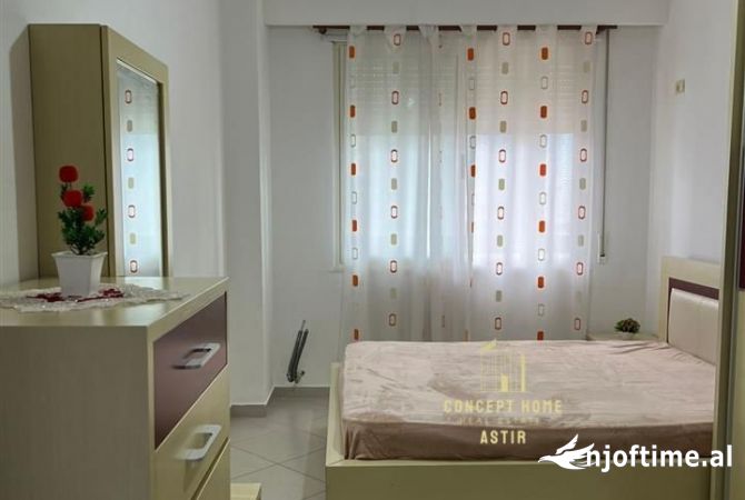 Shtepi me qera 2+1 ne Tirane - 500 Euro