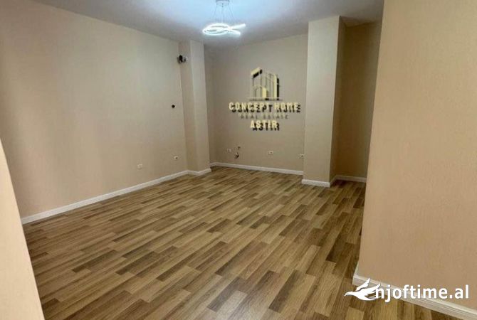 Shtepi ne shitje 2+1 ne Tirane - 115,000 Euro