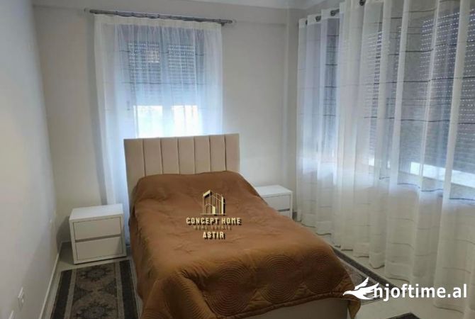 Shtepi me qera Apartament ne Tirane, 2+1, Mobilimi E mobiluar, Pagesa 450  Euro.