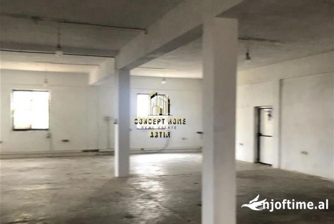 Ambient biznesi me qera 4+1 ne Tirane - 1,100 Euro