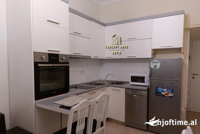 Shtepi me qera 2+1 ne Tirane - 720 Euro