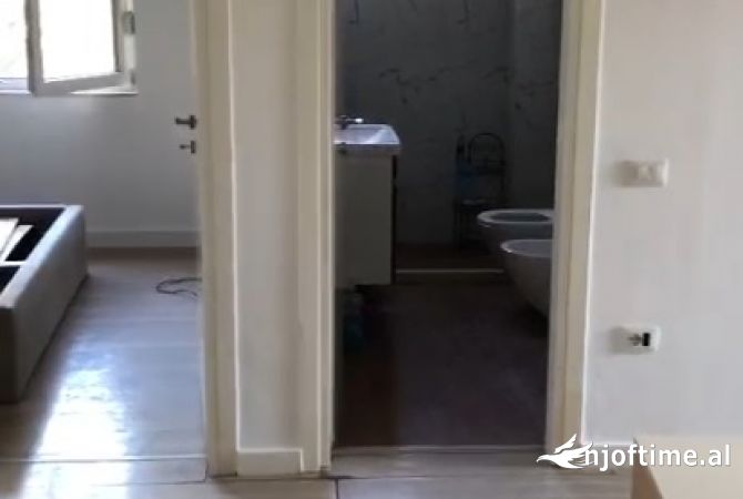 Shtepi ne shitje 2+1 ne Tirane - 148,000 Euro