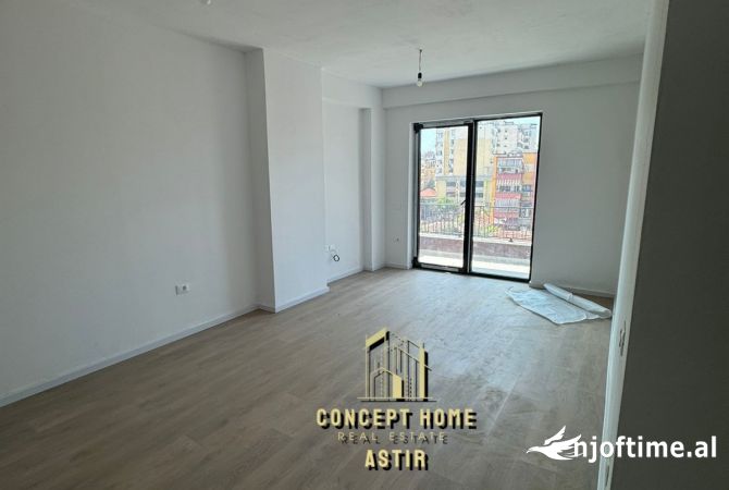 Shtepi me qera 2+1 ne Tirane - 700 Euro