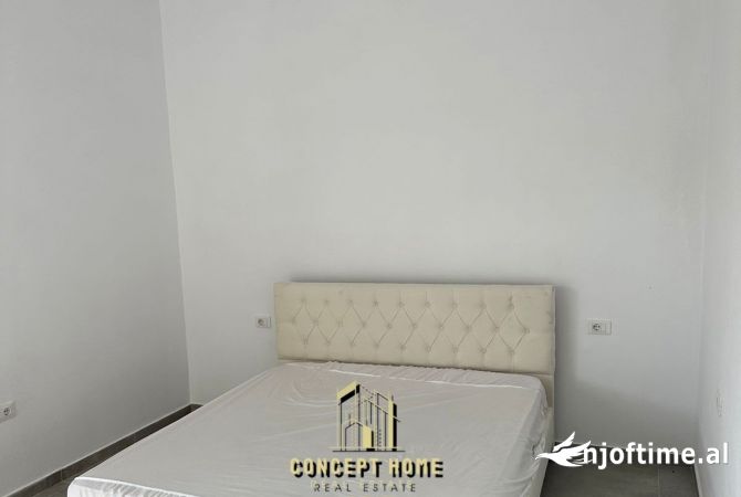 Shtepi me qera Shtepi Private ne Tirane, 1+1, Mobilimi E mobiluar, Pagesa 400  Euro.