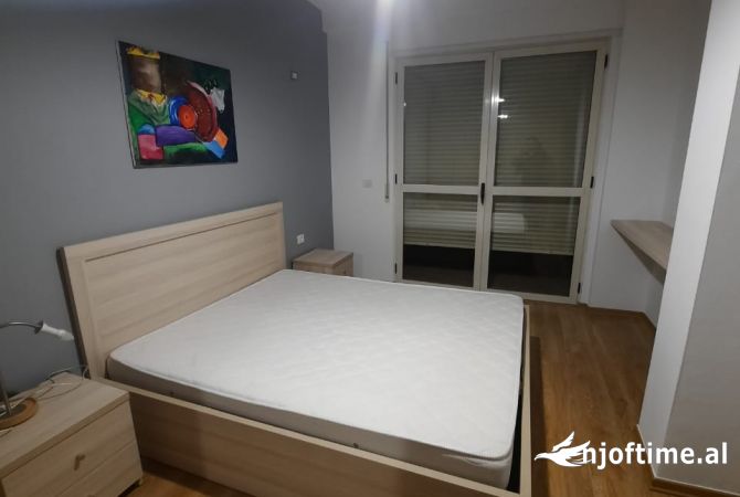 Shtepi me qera 2+1 ne Tirane - 500 Euro