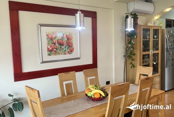 Shtepi ne shitje 3+1 ne Tirane - 270,000 Euro