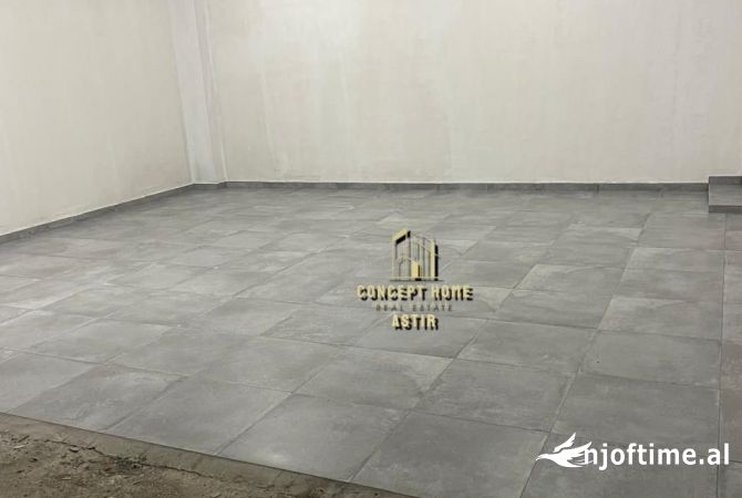 Ambient biznesi me qera 4+1 ne Tirane - 250 Euro