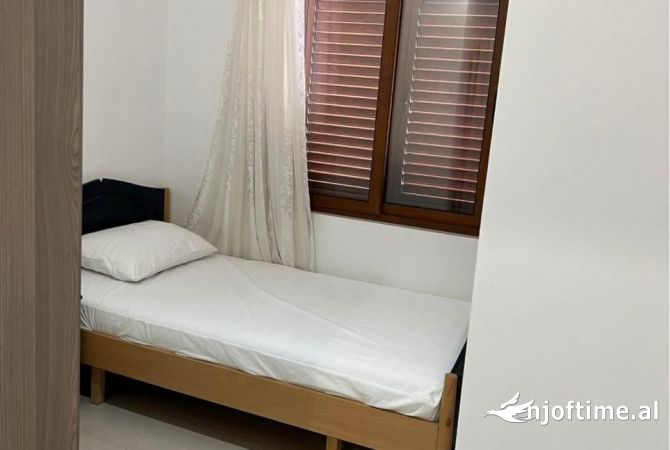 Shtepi me qera 2+1 ne Tirane - 500 Euro