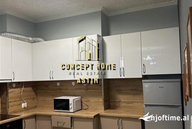 Shtepi me qera Apartament ne Tirane, 3+1, Mobilimi E mobiluar, Pagesa 1,200  Euro.