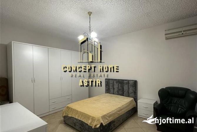 Shtepi me qera Apartament ne Tirane, 3+1, Mobilimi E mobiluar, Pagesa 1,200  Euro.