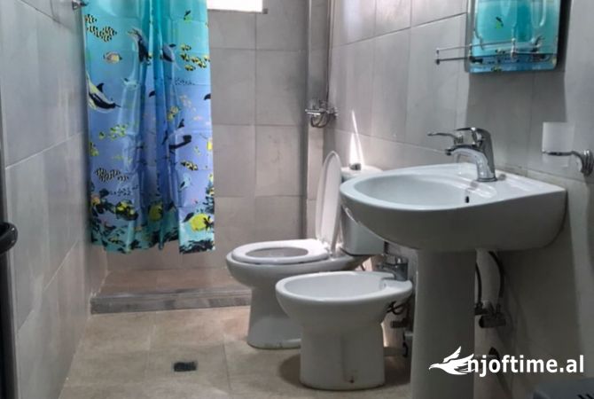 Shtepi me qera 1+1 ne Tirane - 380 Euro