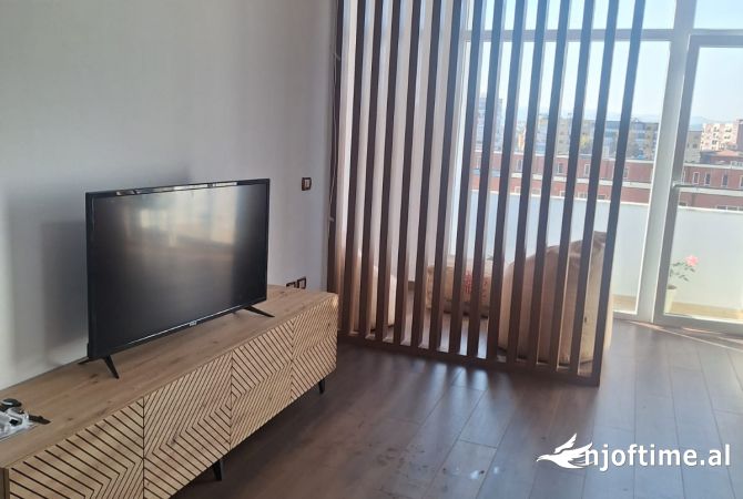 Shtepi me qera Apartament ne Tirane, 2+1, Mobilimi E mobiluar, Pagesa 700  Euro.