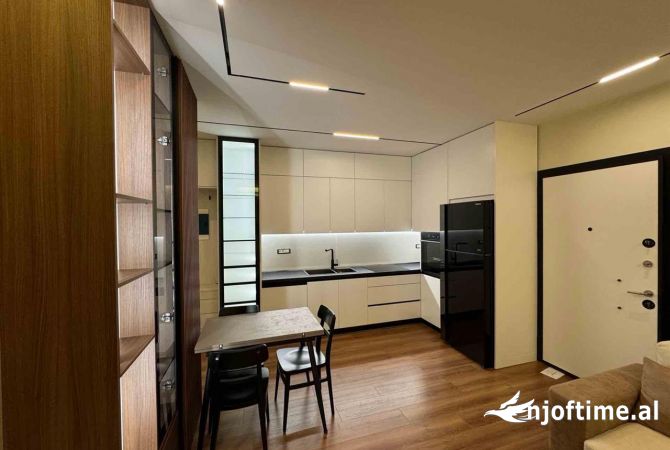 Shtepi me qera 2+1 ne Tirane - 750 Euro