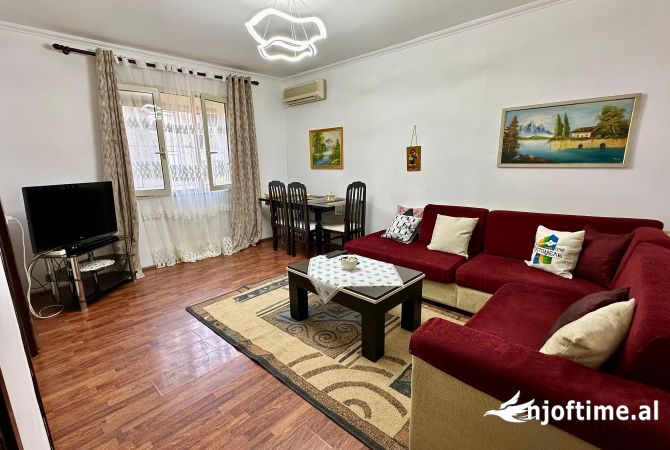 Shtepi me qera 2+1 ne Tirane - 550 Euro