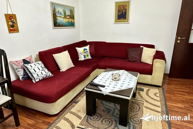 Shtepi me qera 2+1 ne Tirane - 550 Euro