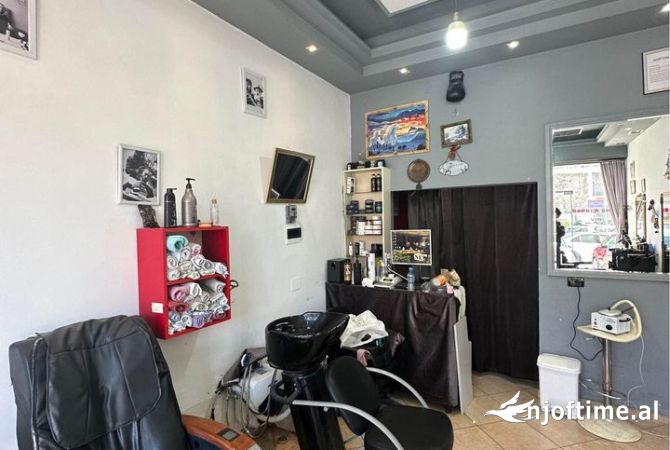 Ambient biznesi ne shitje 1+1 ne Tirane - 105,000 Euro