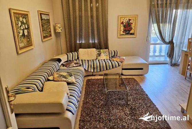 Casa in affitto 2+1 a Tirana - 750 Euro