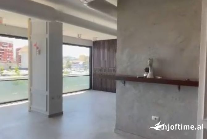 Ambient biznesi me qera 1+1 ne Tirane - 1,500 Euro