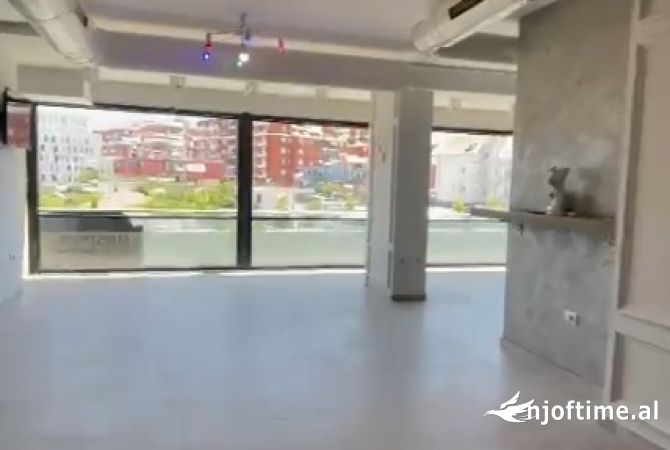 Ambient biznesi me qera 1+1 ne Tirane - 1,500 Euro