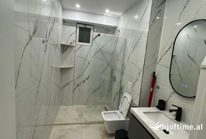 Shtepi me qera 1+1 ne Tirane - 650 Euro