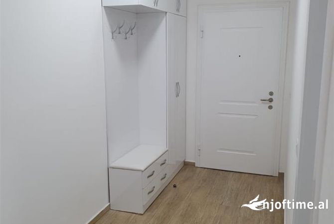 Shtepi me qera Apartament ne Tirane, 1+1, Mobilimi E mobiluar, Pagesa 500  Euro.