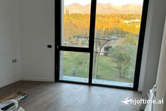 Shtepi me qera Apartament ne Tirane, 1+1, Mobilimi Bosh, pa mobiluar, Pagesa 600  Euro.