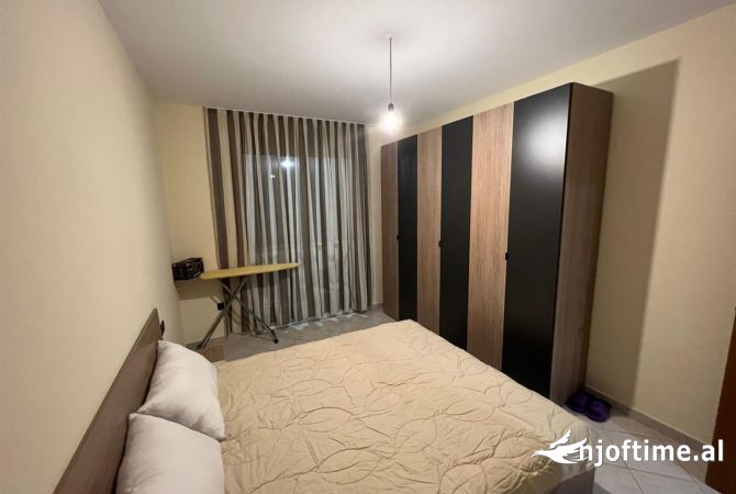 Shtepi me qera 1+1 ne Tirane - 470 Euro
