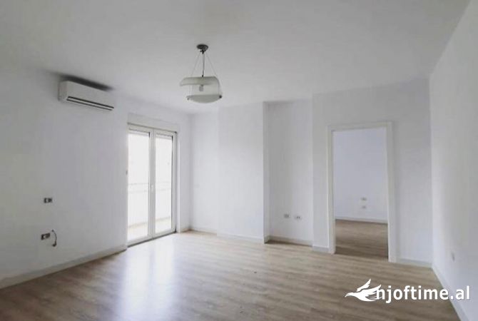 Shtepi me qera 1+1 ne Tirane - 550 Euro